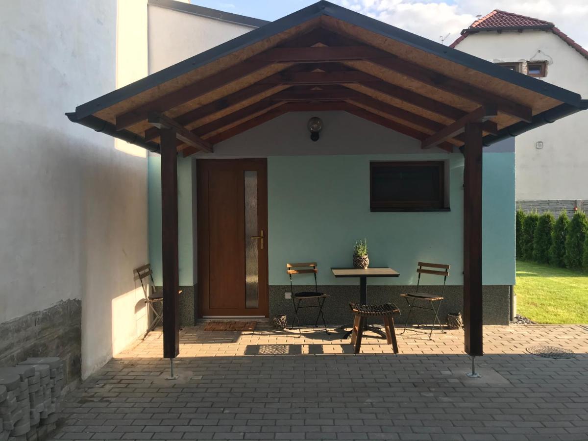 U Cepicku Apartment Nymburk Bagian luar foto